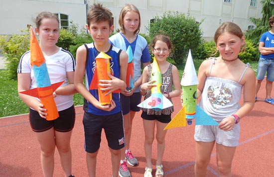 Rahmenprogramm - Raketen basteln und fliegen lassen